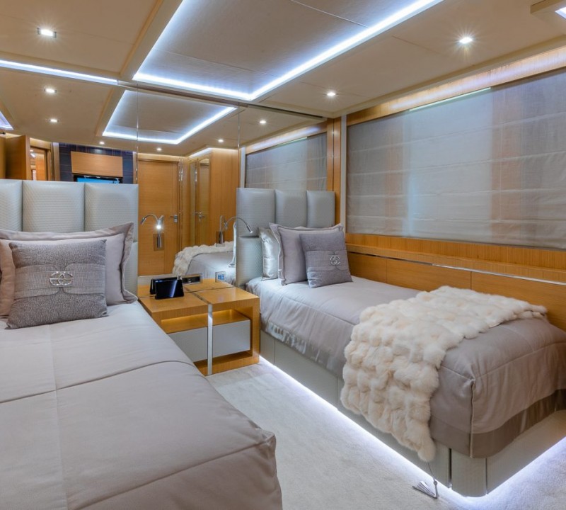 db9 yacht interior pictures